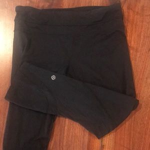 Lululemon crops